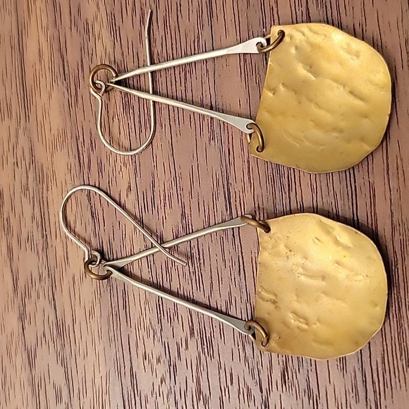 Brass earrings - Picture 2 of 2